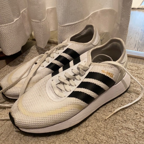 Adidas sneakers - Picture 1 of 3